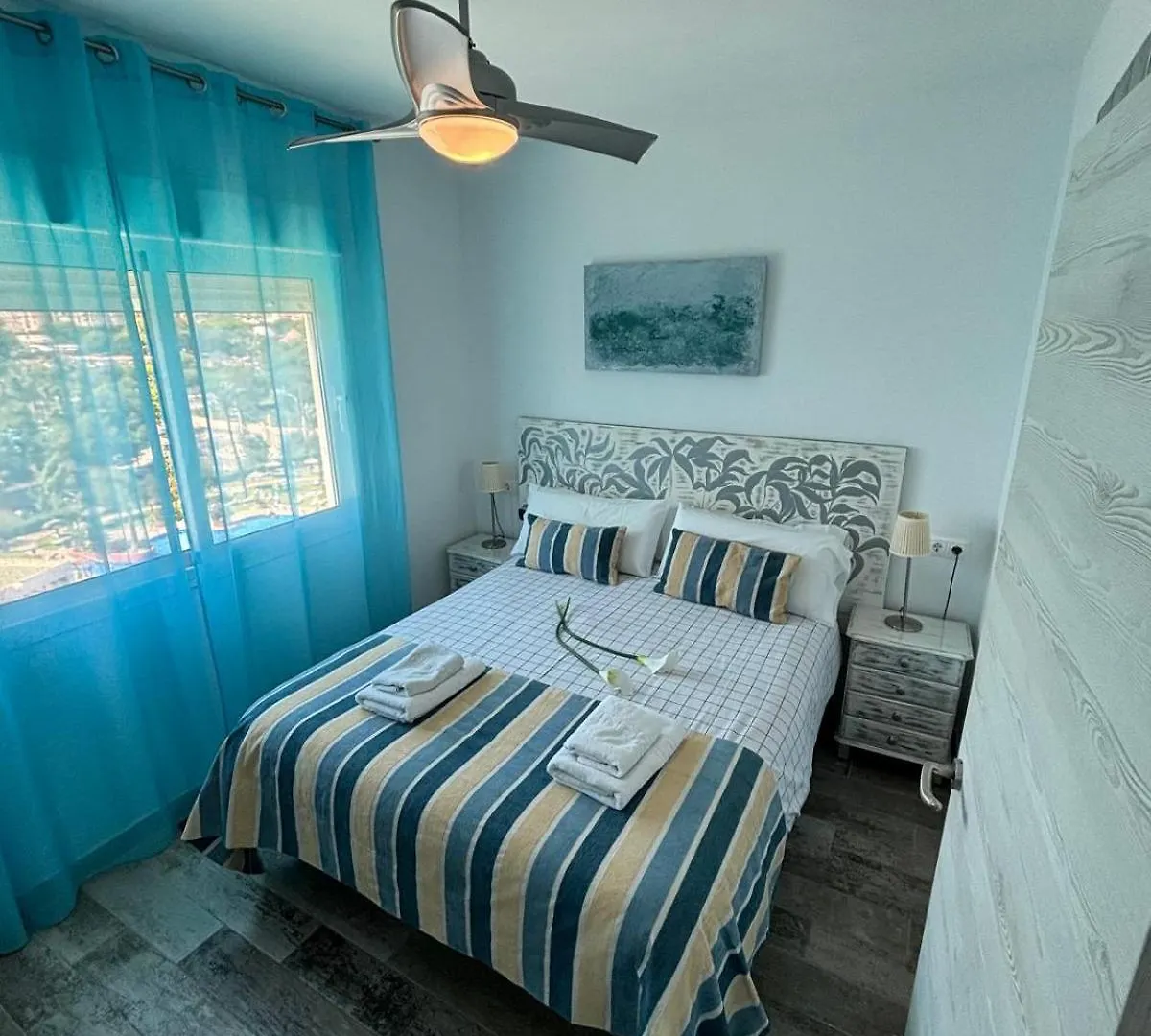בנאלמדנה Benal Beach 907